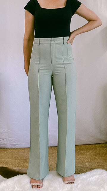 Sage straight pant by www.thehouseofblondie.com
