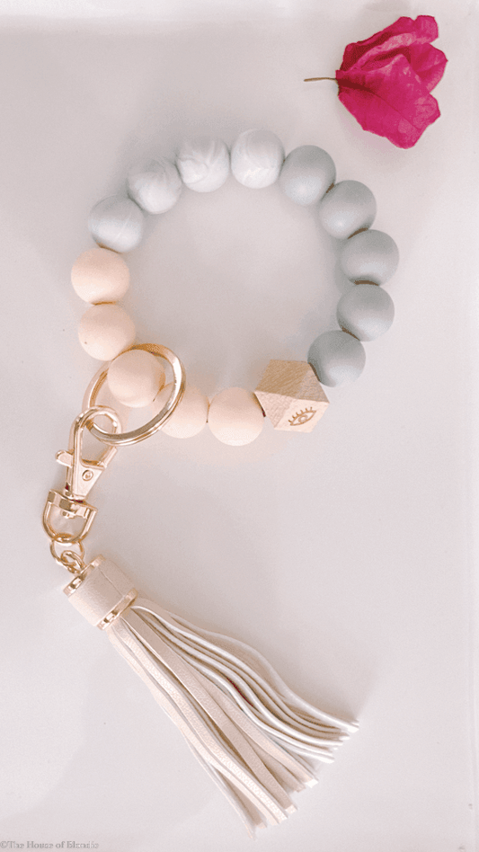 Beaded Bangle Wristlet Bracelet Keychain by www.thehouseofblondie.com