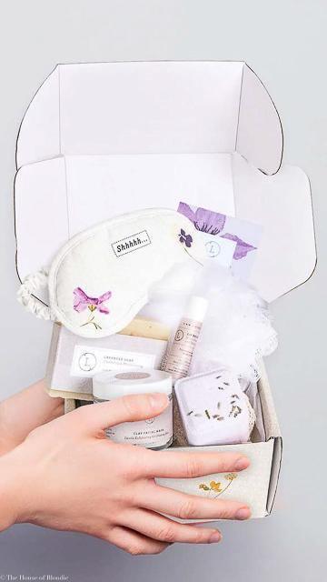Lavender Spa & Beauty Gift Set - 6 Products in box by www.thehouseofblondie.com